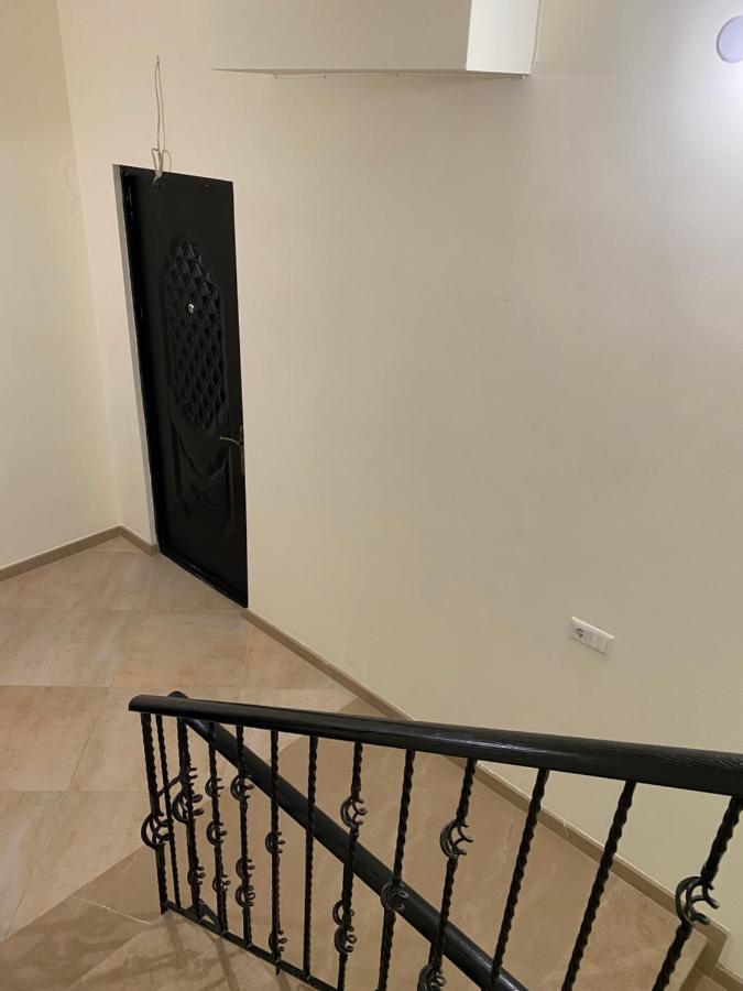 Lovely And Cozy Apartment! 库塔伊西 外观 照片